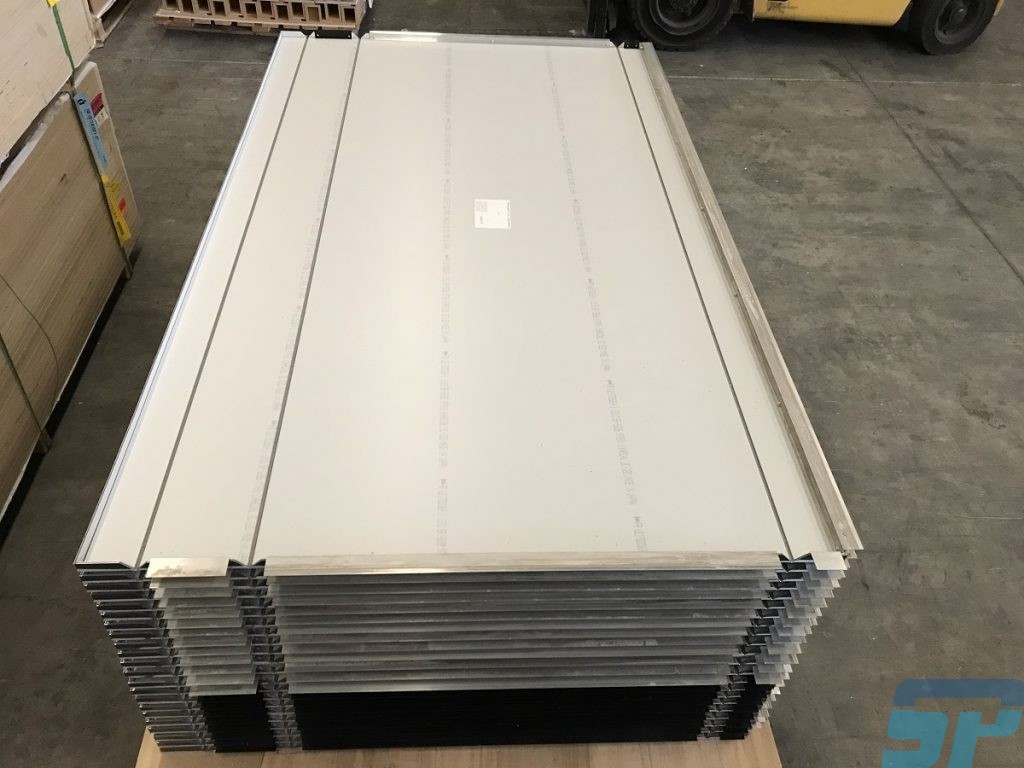 Alpolic, cassette fixing method