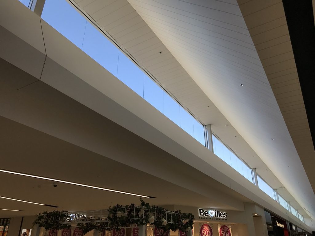 Angled plasterboard bulkheads