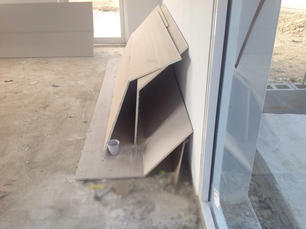 Internal splayed plasterboard profiles