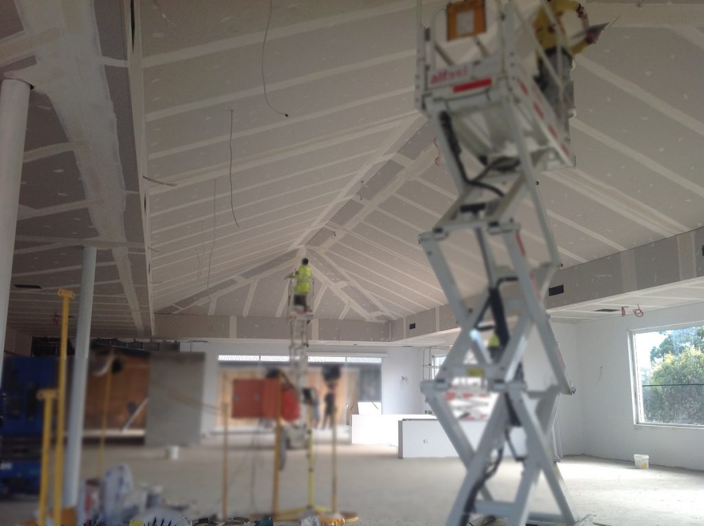 Internal splayed plasterboard profiles