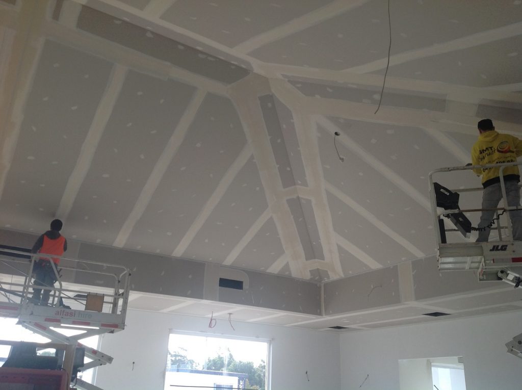 Internal splayed plasterboard profiles