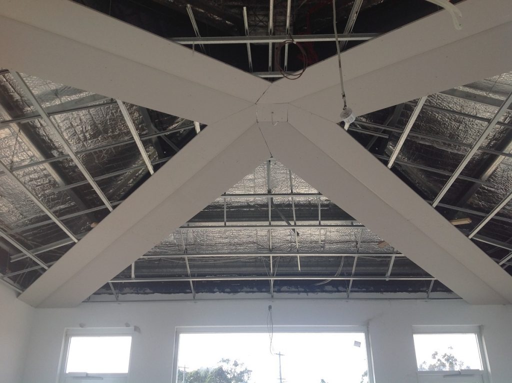 Internal splayed plasterboard profiles