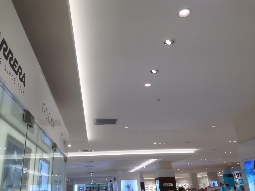 Plasterboard light trough bulkhead