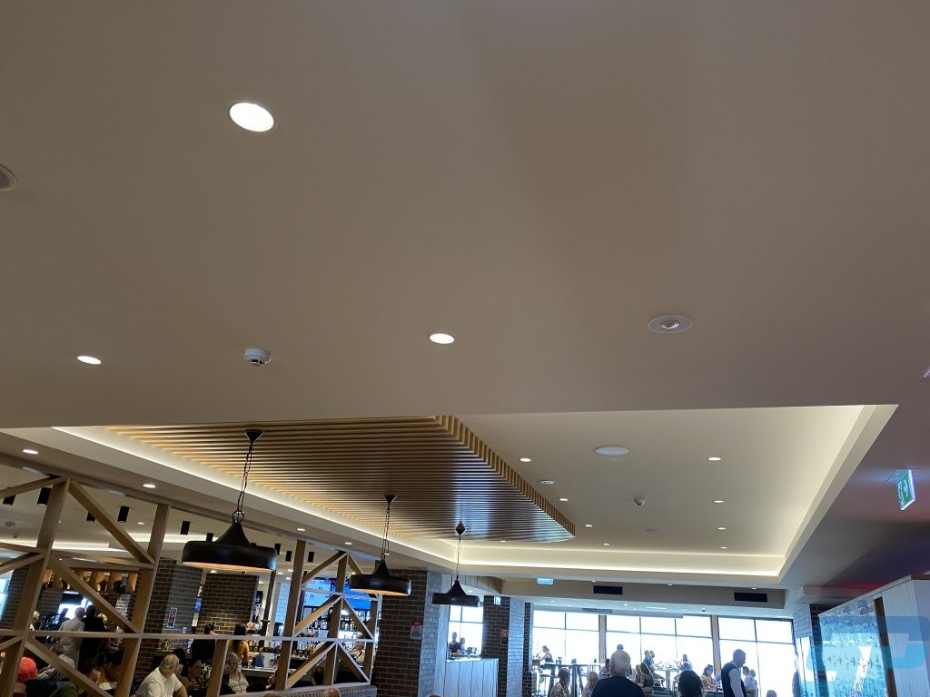 S shaped bulkheads and MDF corners