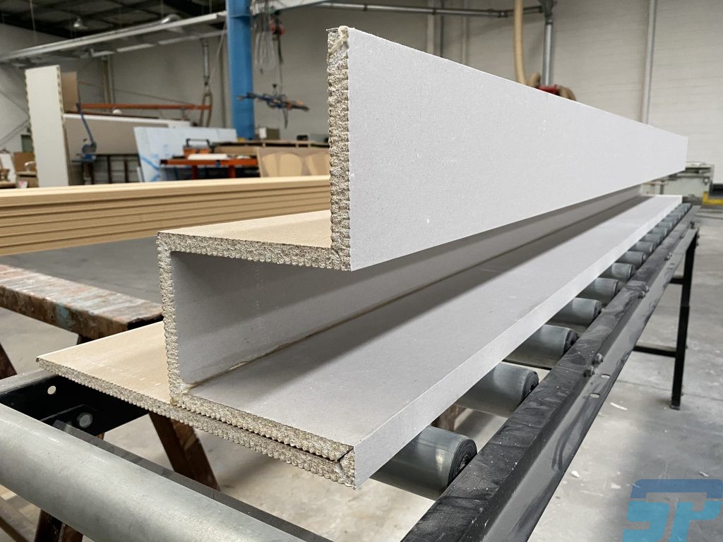 Plasterboard profile custom shape